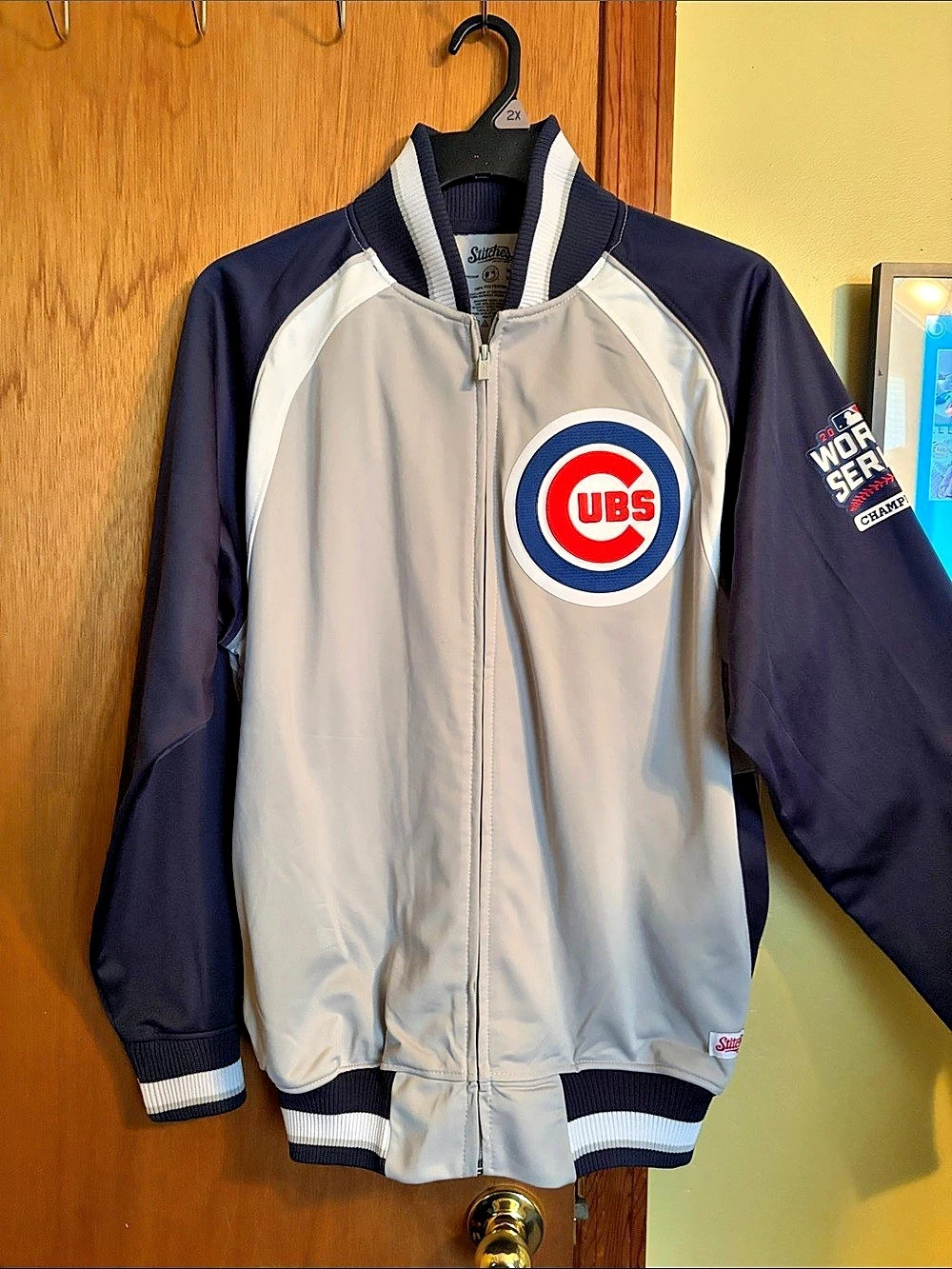 Stitches Chicago Cubs 2016 World Series Champions Full-Zip Track Jacket Medium